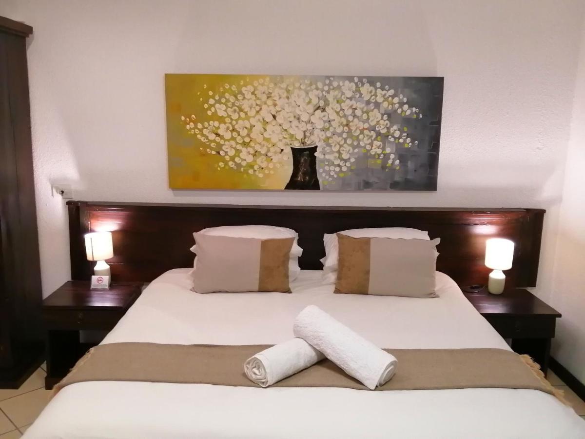 Fourways Bnb Johannesburg Ngoại thất bức ảnh